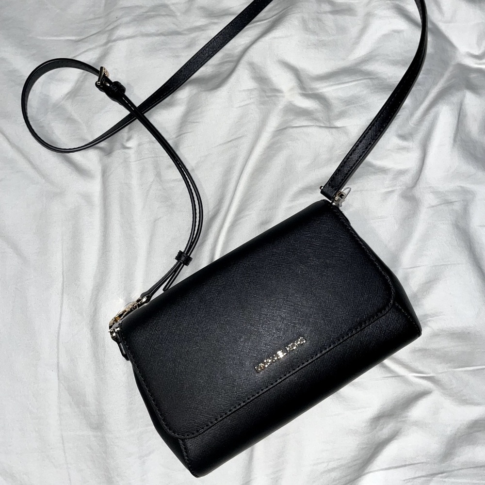 Medium Saffiano Leather Convertible Crossbody Bag